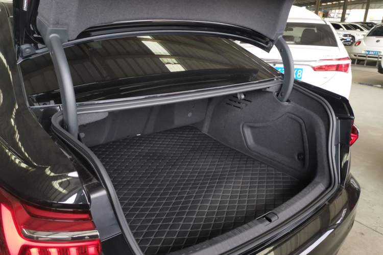 Used Audi A6L 2023 45 TFSI quattro Prestige Elegant Edition