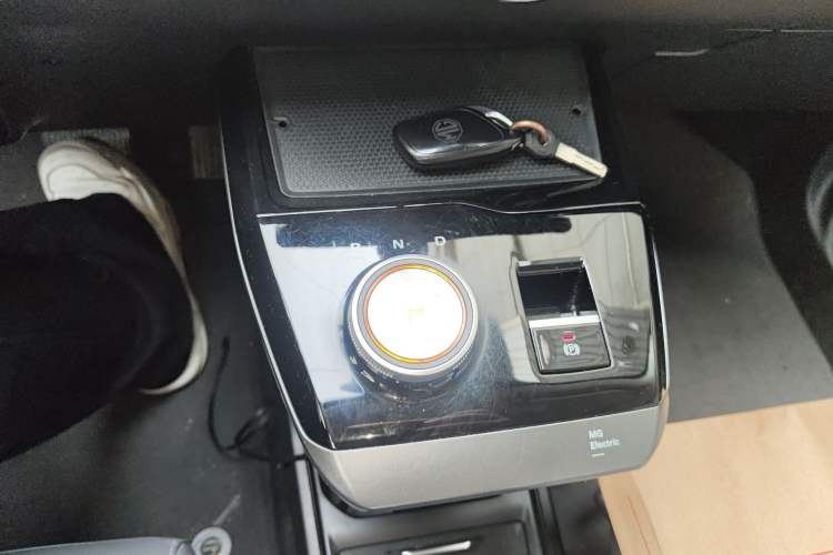 Used MG 4 EV 2023 415 km Range Sea-Faring Champion Edition
