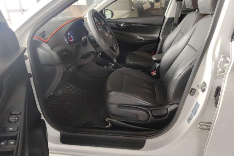 Used Hyundai Celesta 2018 1.6L Automatic GL Enjoyment Edition China VI compliant
