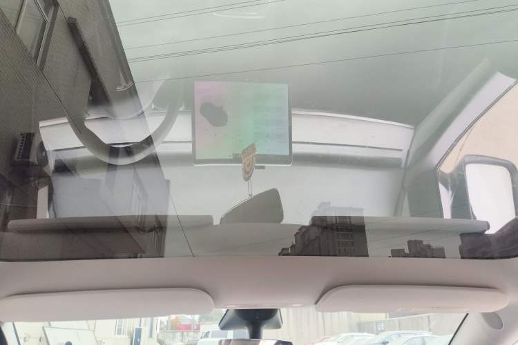 Used Tesla Model Y 2023 Long-Range All-Wheel-Drive Version