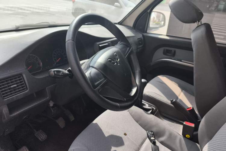 Used Wuling Rongguang 2019 1.5L Extended-Body Van Base Model with 2 Seats