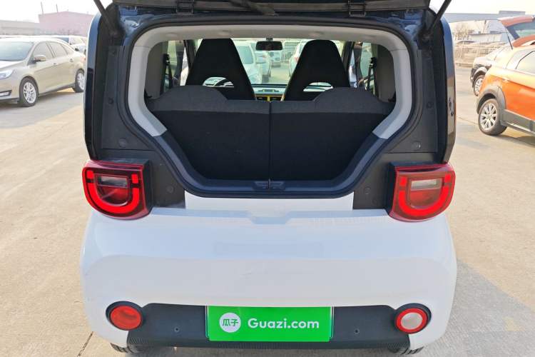 Used Chery QQ Ice Cream 2022 170km Sundae Phosphate Lithium-Ion