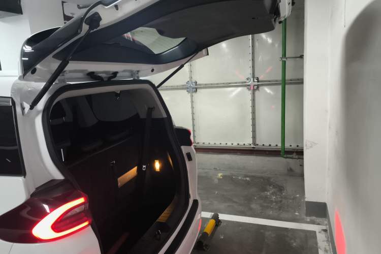 Used GAC Trumpchi M6 2023 PRO 270T DCT Luxury Edition Trunk