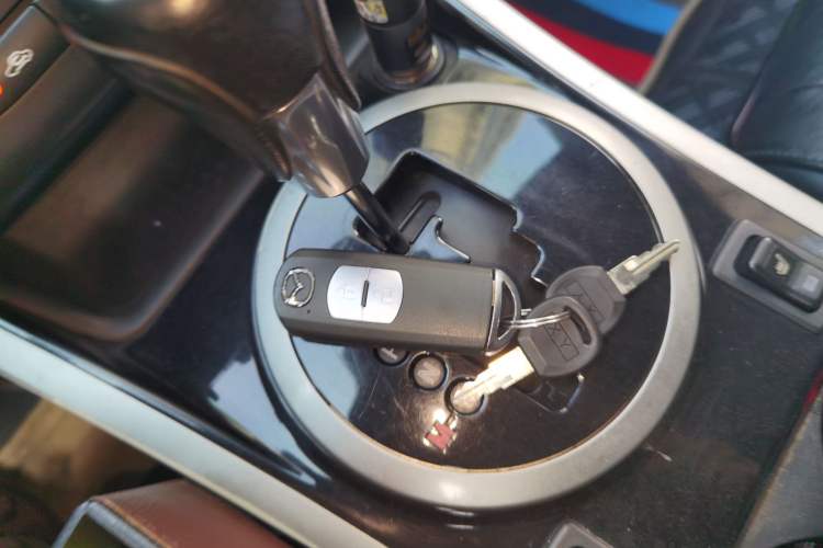 Used Mazda CX-7 2011 2.5L Luxury Edition
