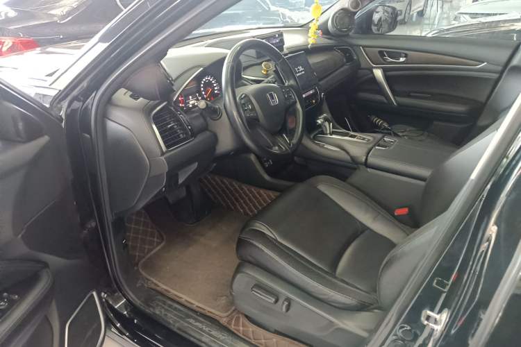 Used Honda Avancier 2017 240TURBO Two-Wheel Drive Comfort Version
