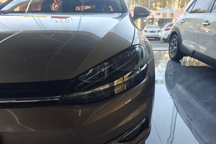 Used Volkswagen Golf 2020 200TSI DSG Comfortable and Ambitious Edition