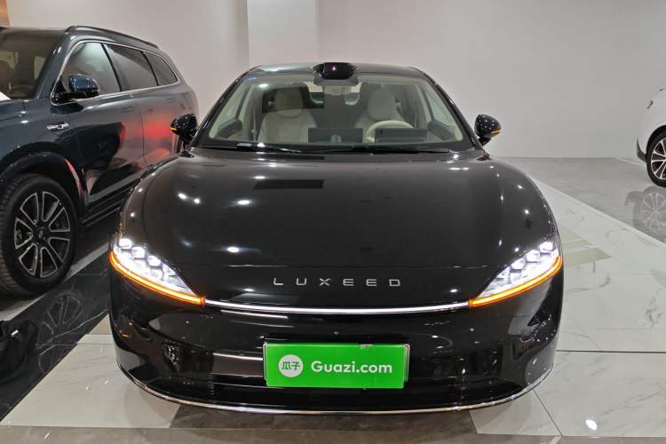 Used Hima Luxeed S7 2024 Max+
