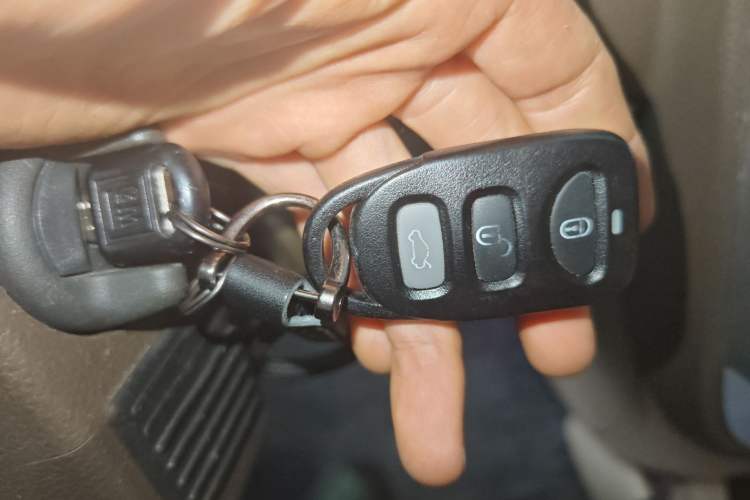 Used Buick GL8 2014 2.4L Classic Edition Vehicle Key