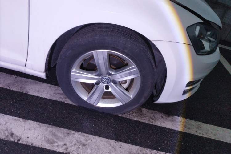 Used Volkswagen Golf 2016 230TSI Automatic Comfort Version
