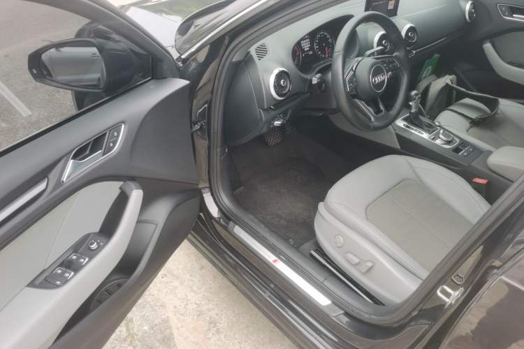 Used Audi A3 2018 30th Anniversary Edition Sportback 35 TFSI Fashion Model