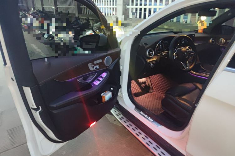 Used Mercedes-Benz GLC 2020 Facelift GLC 300 L 4MATIC Dynamic Edition