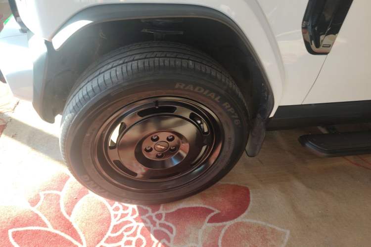 Used iCAR V23 2025 401 Two-Wheel Drive Advanced Edition Left Front Wheel Hub