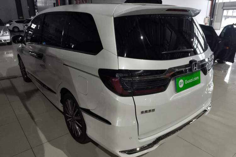 Used Honda Elysion 2022 2.0L eHEV Prestige Edition
