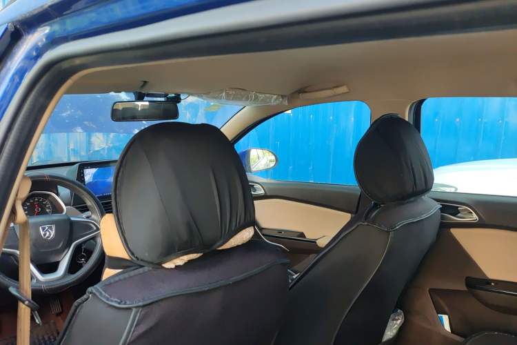 Used Baojun 310W 2017 1.5L Manual Comfort Version China V
