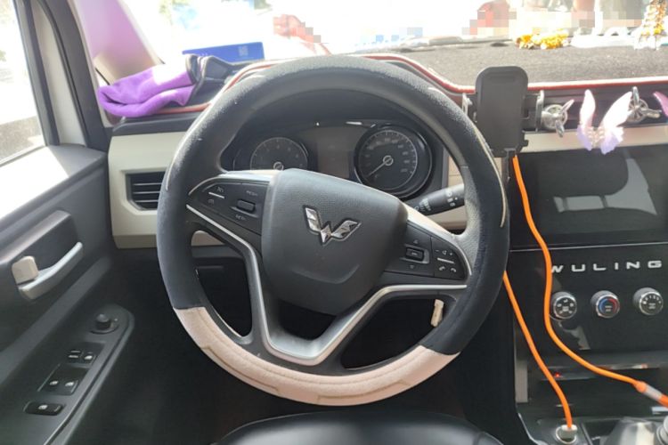 Used Wuling Hongguang PLUS 2019 1.5T Manual Luxury 7-Seater