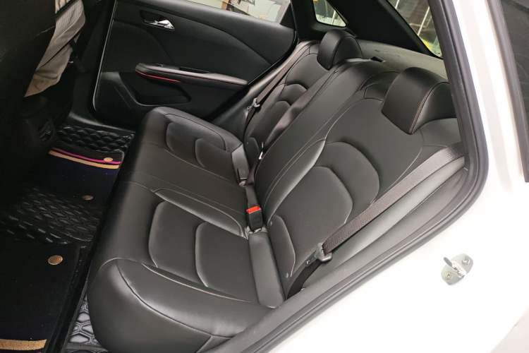 Used Chevrolet Monza 2020 Light Hybrid RS 330T Automatic Comfort Edition Left Rear Seat