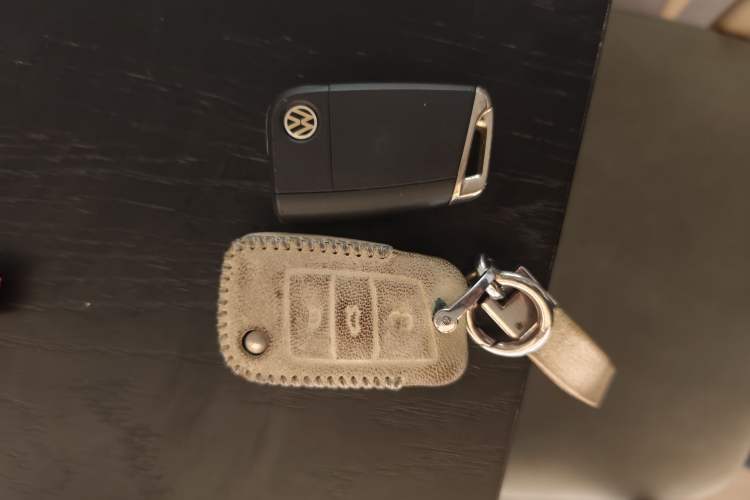 Used Volkswagen Tayron 2020 330TSI Two-Wheel Drive Luxury Smart Connectivity Version Vehicle Key