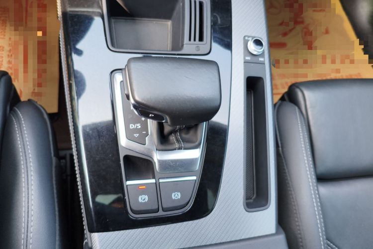 Used Audi Q5L 2022 45T Luxury Dynamic Model Gear Lever