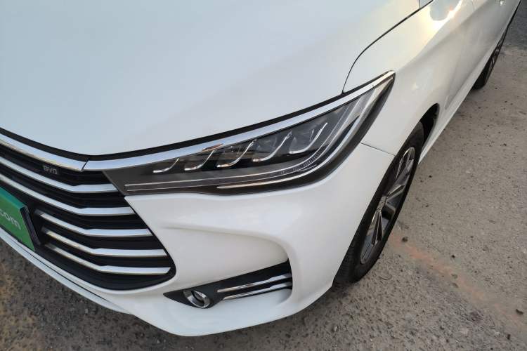 Used BYD Song MAX 2019 1.5T Automatic Smart Connect Prestige Model 6 Seats China VI Standard
