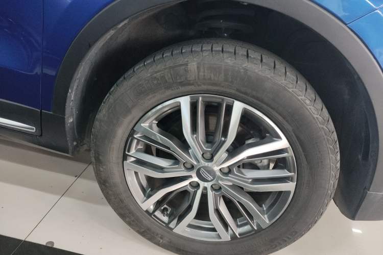 Used Geely Auto Emgrand X7 Sport 2020 1.8TD DCT Smart PRO Right Front Wheel Hub