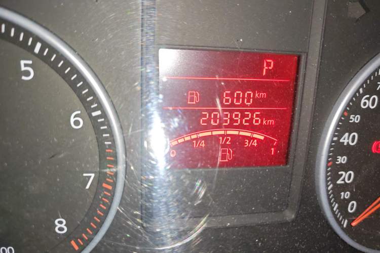 Used Volkswagen Bora 2012 1.6L Automatic Fashion Edition Odometer Close Up