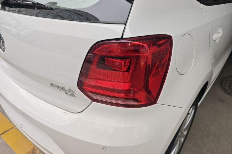 Used Volkswagen Polo 2014 1.6L Automatic Comfort Edition Exterior 3