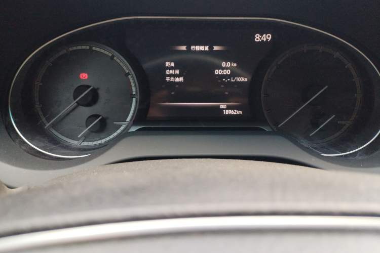 Used Toyota Venza 2022 2.0L CVT Two-Wheel Drive Prestige Edition Odometer Close Up