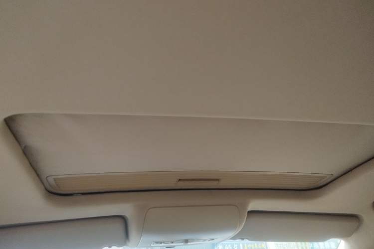 Used Volkswagen Touran 2011 1.4T DSG Zhiya Edition 5 Seats Headliner