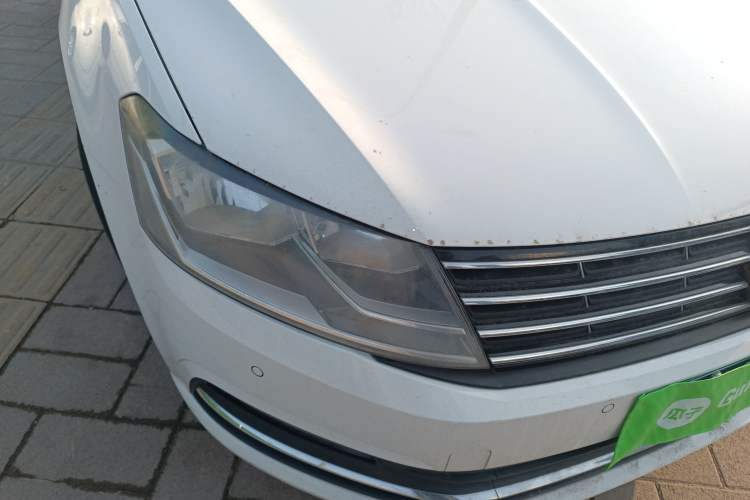 Used Volkswagen Lavida 2017 1.6L Automatic Comfort Edition
