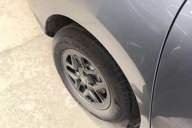 Used BYD Qin PLUS 2025 DM-i Smart Drive 55KM Leading Model Exterior 5