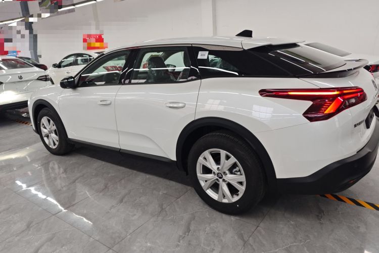 Used Citroen C5 X 2025 Model 1.6T Overseas Edition
