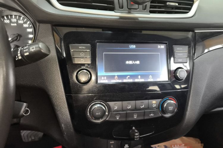 Used Nissan Qashqai 2017 2.0L CVT Smart Enjoyment Version China VI Standard