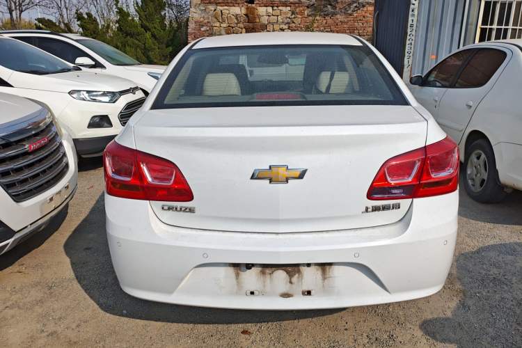 Used Chevrolet Cruze 2015 1.5L Classic SE AT
