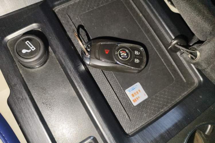 Used Buick GL8 2020 ES Land Cruiser 653T Comfort Edition