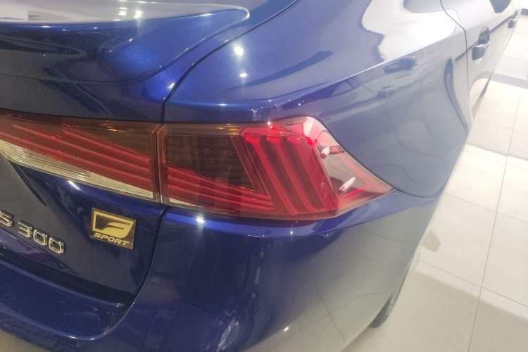 Used Lexus IS 2017 300 F SPORT Edition
