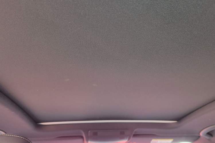 Used Volkswagen Tayron X 2020 380TSI Four-Wheel Drive Dynamic Connect Edition Headliner