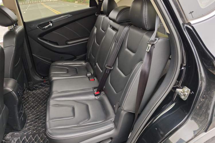 Used Dongfeng Fengon 580 2017 1.5T CVT Comfort Model
