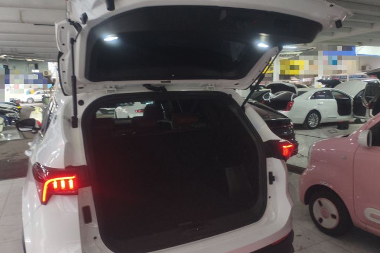 Used JETOUR X70 PLUS 2023 1.5T DCT Brave PLUS 5-Seater