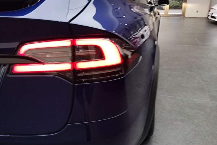 Used Tesla Model X 2023 Dual-Motor All-Wheel-Drive Version
