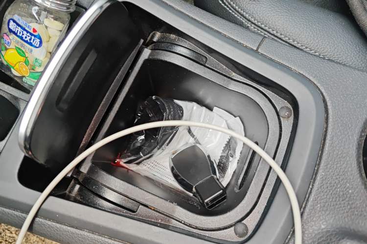 Used Mercedes-Benz B-Class 2015 B 200 Luxury Model Vehicle Key