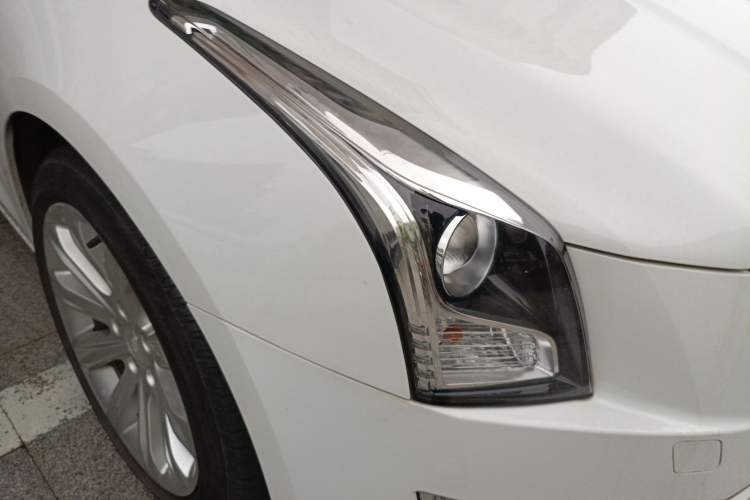 Used Cadillac ATS-L 2017 28T Fashion Edition Right Front Headlight