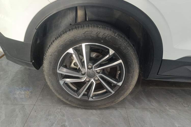 Used Geely Auto Coolray 2023 1.5T DCT Platinum Edition