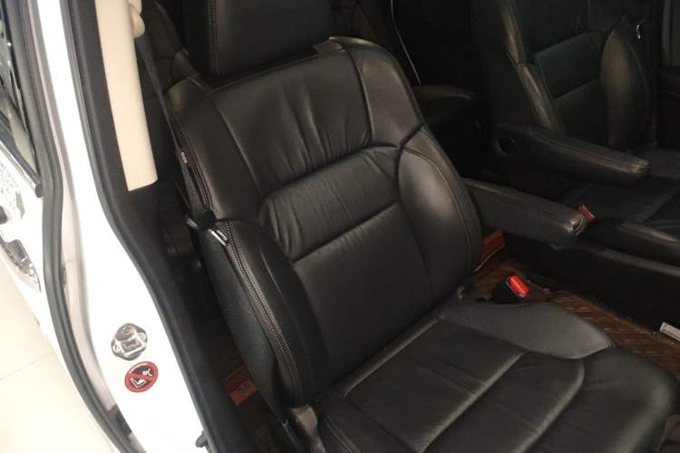 Used Honda Odyssey 2015 Updated Version 2.4L Smart Edition
