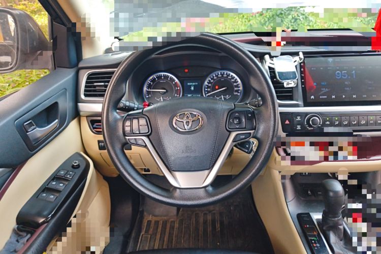 Used Toyota Highlander 2017 2.0T Two-Wheel Drive Elite Edition 5 Seats
