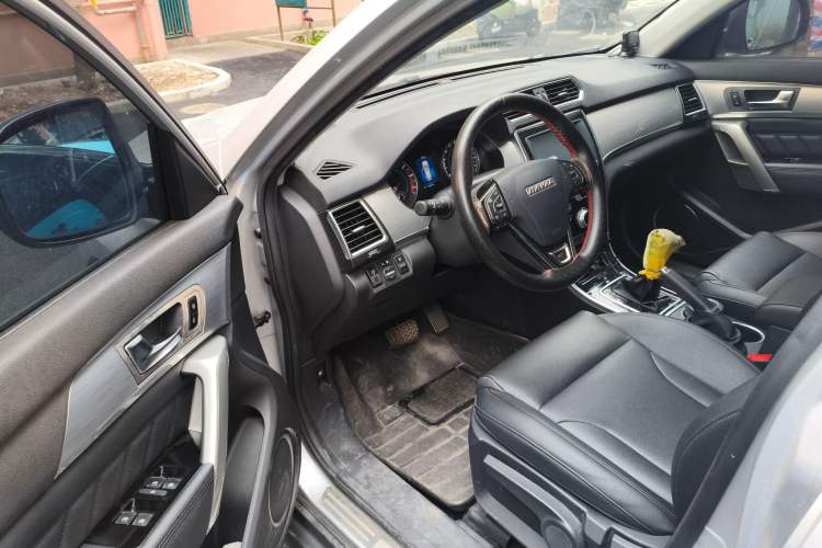 Used Haval H2 2015 1.5T Automatic Two-Wheel Drive Elite Edition