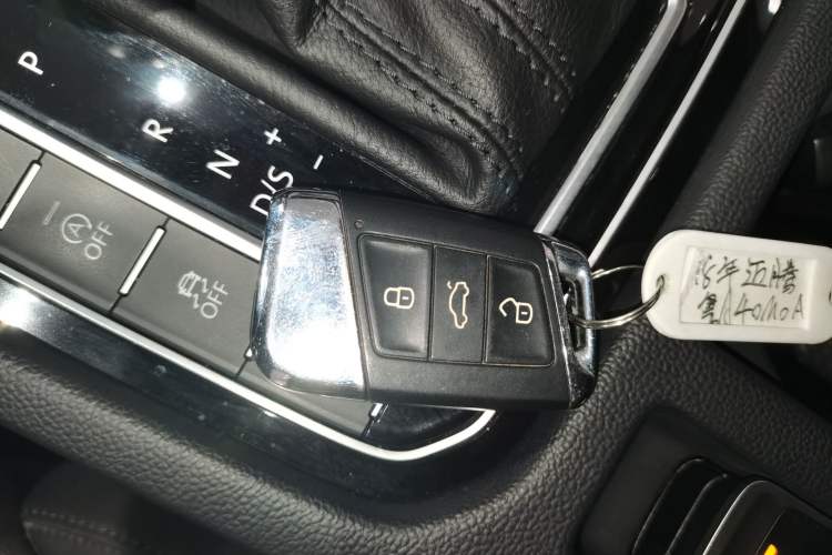 Used Volkswagen Magotan 2018 330TSI DSG Luxury Model