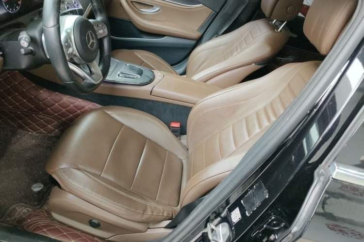 Used Mercedes-Benz E-Class 2020 E 300 L Sporty and Stylish Model
