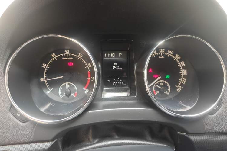 Used Skoda Yeti 2016 1.4TSI DSG Advanced Edition Instrument Cluster
