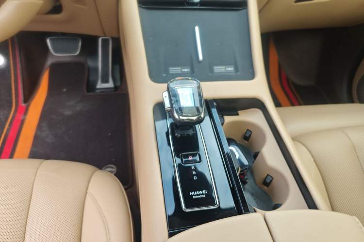 Used Hima AITO M7 2024 1.5T Intelligent Driving Rear-Drive Pro Version 5 Seats