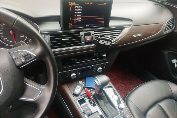 Used Audi A6L 2015 35 FSI quattro Technology Edition Audio And AC Panel